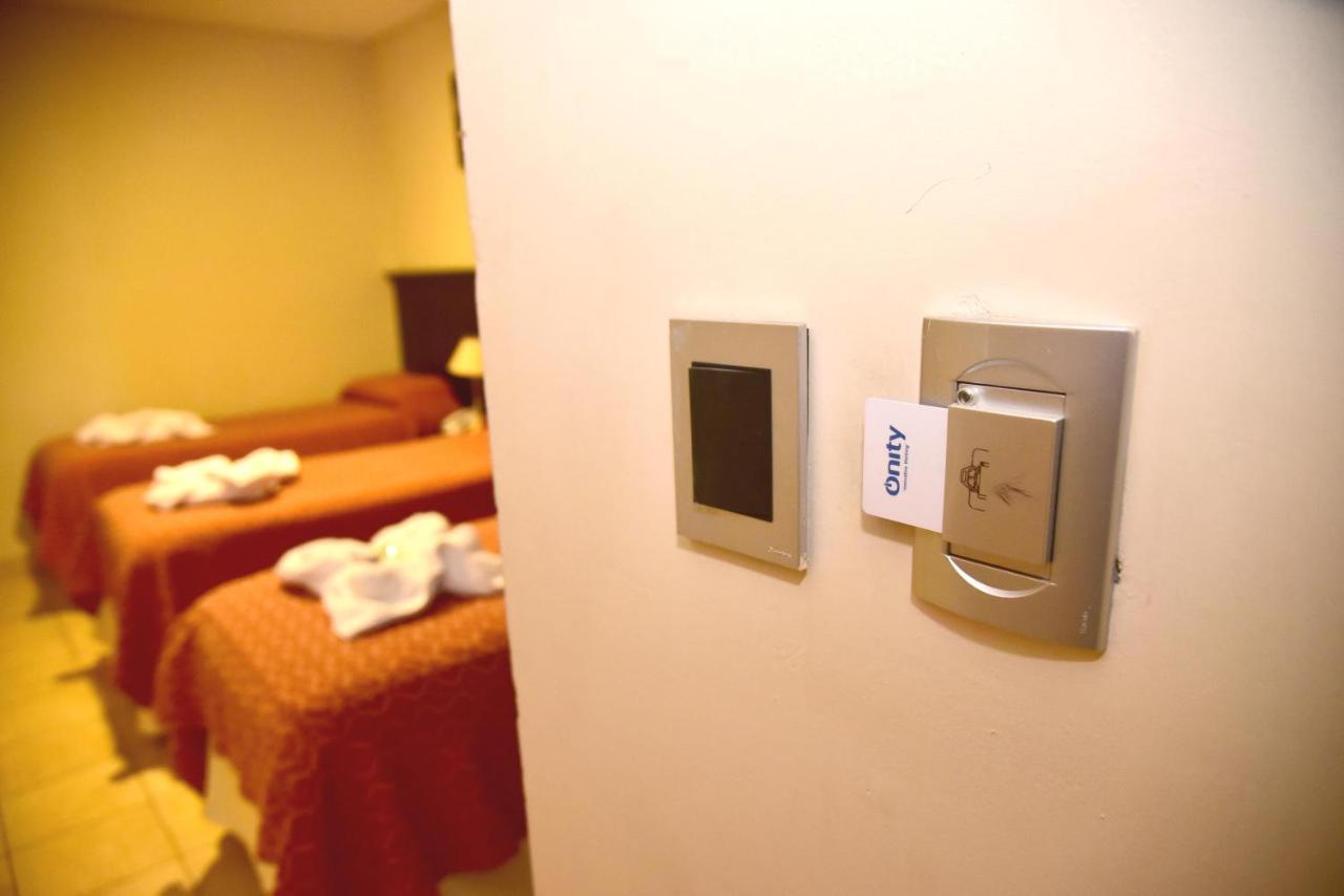 Hotel Confianza กอร์เรียนเตส ภายนอก รูปภาพ